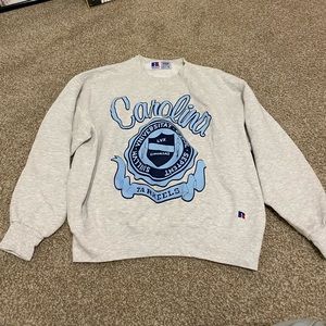 A Carolina Tar Heels crew neck